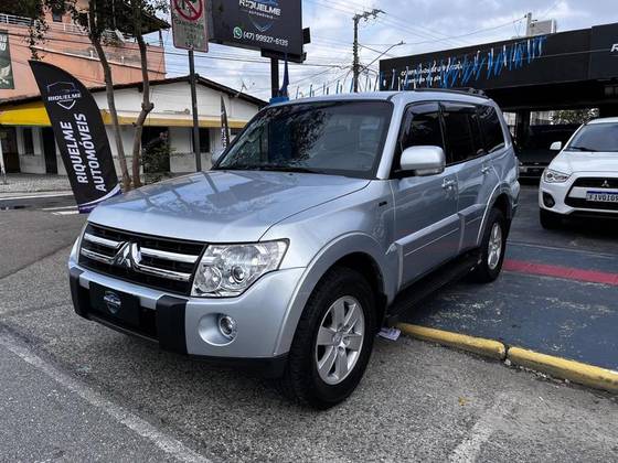 MITSUBISHI PAJERO FULL 3.2 GLS 4X4 16V TURBO INTERCOOLER DIESEL 4P AUTOMÁTICO